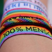 Armband 100% MENSCH Regenbogen (5er-Pack)